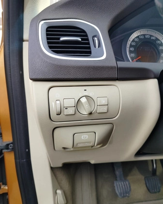 Volvo S60 cena 38900 przebieg: 123000, rok produkcji 2010 z Tychy małe 436